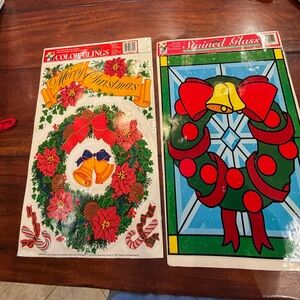 Vintage set of 2 color clings window decor decorations  reusable holiday wreaths